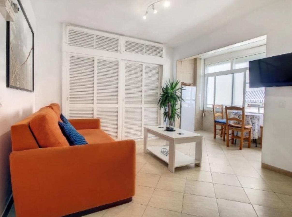 Urban&Vacay! Suite - Torremolinos City Centre Esterno foto